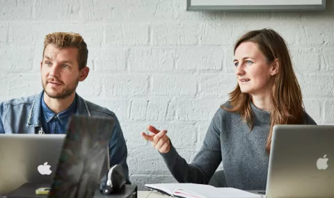 Waarde(n)vol botsen | column kenniskring Waardengericht Leiderschap